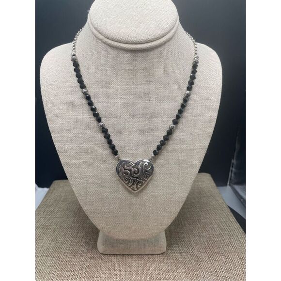 Vintage Brighton Heart Necklace Glass Black Beads - Picture 9 of 9